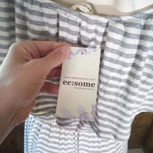 Eesome Gray Striped Off-Shoulder Maxi Dress - Picture 2 of 5